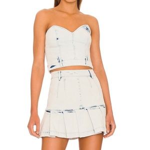 Cute NWT retrofete denim top